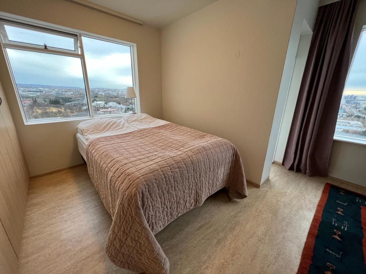 Panoramic Studio Apartment With Stunning View - Free Parking เรคยาวิก ภายนอก รูปภาพ